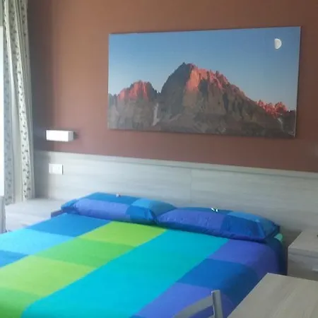 La Vecchia Scuola 3*
