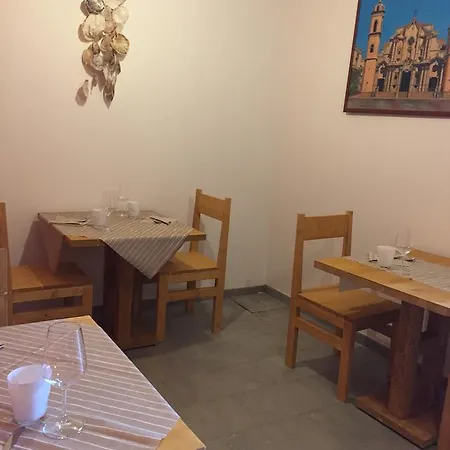 La Vecchia Scuola Frühstückspension Villa d'Allegno