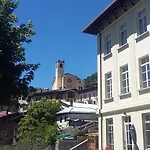 La Vecchia Scuola 3*