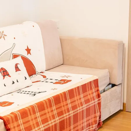 La Vecchia Scuola 3*