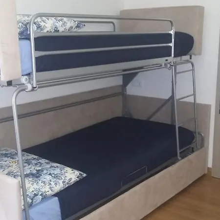La Vecchia Scuola